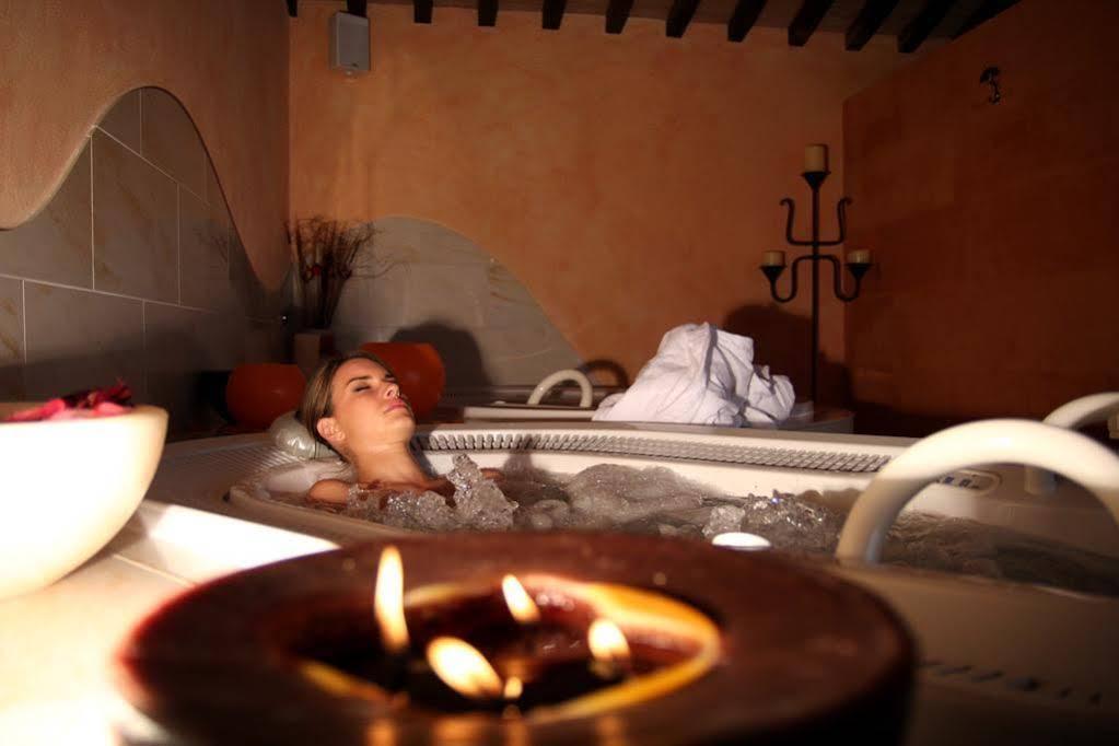 La Melosa Resort & Spa Роккастрада Экстерьер фото